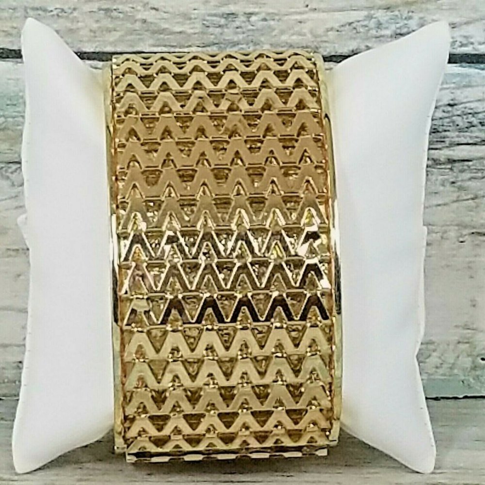 Passiana Gold Tone Hinged Bracelet C4